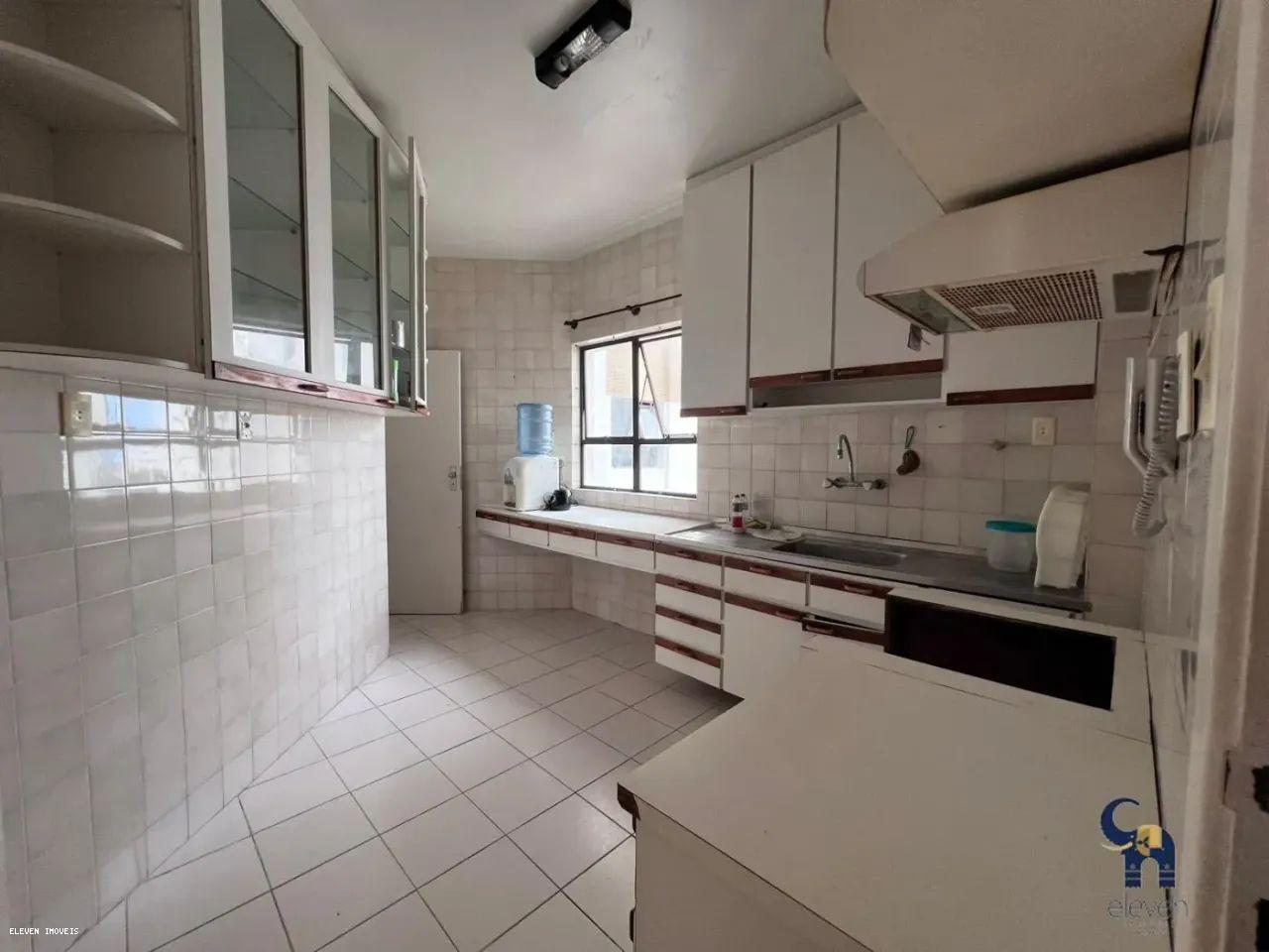 Apartamento à venda com 4 quartos, 140m² - Foto 11