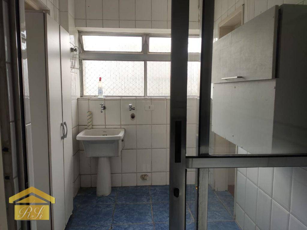 Apartamento à venda com 2 quartos, 64m² - Foto 10