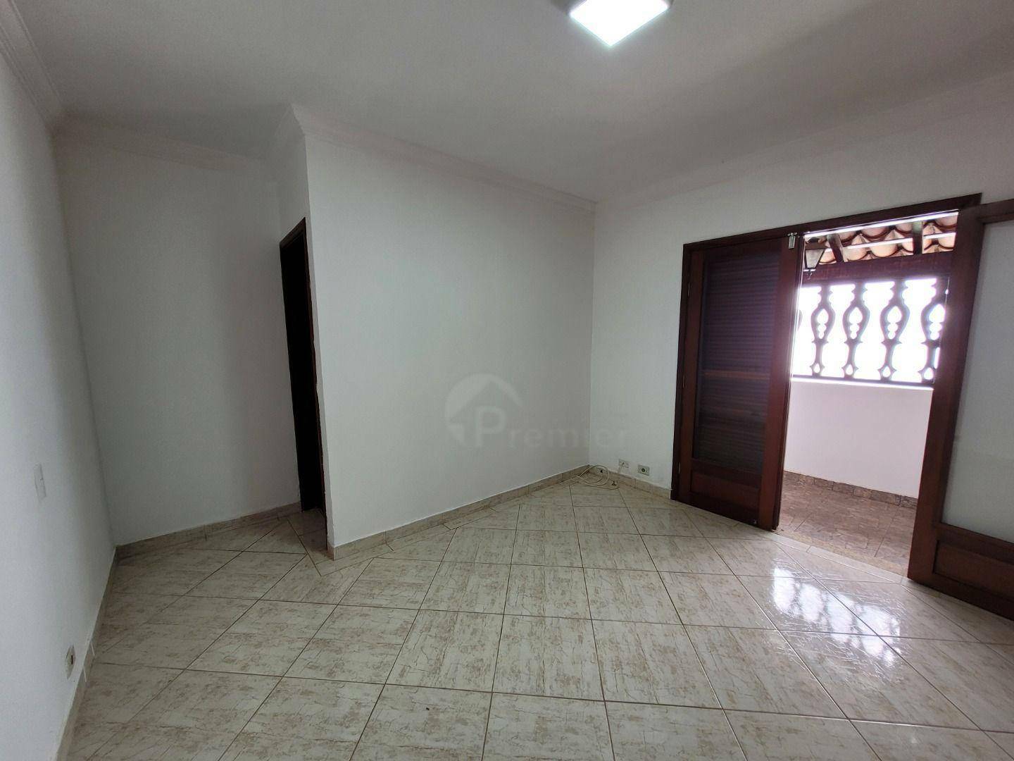 Casa à venda com 3 quartos, 312m² - Foto 31