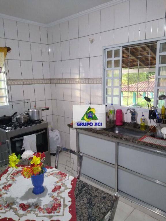 Chácara à venda com 3 quartos, 1100M2 - Foto 13