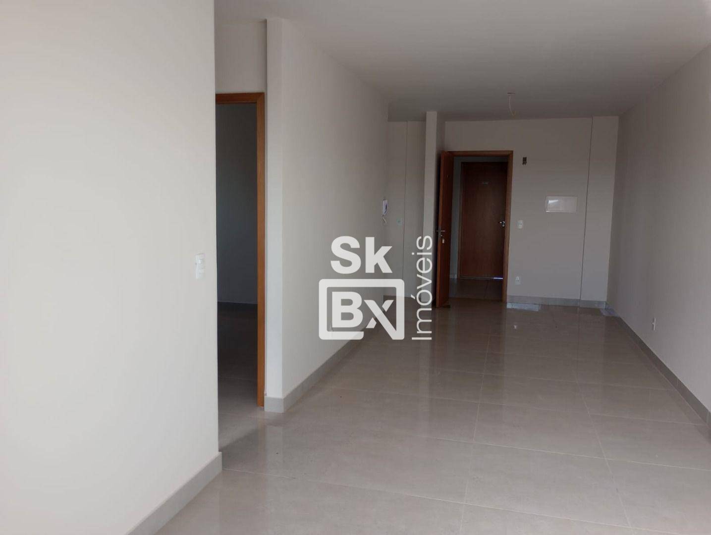 Apartamento à venda com 2 quartos, 67m² - Foto 1