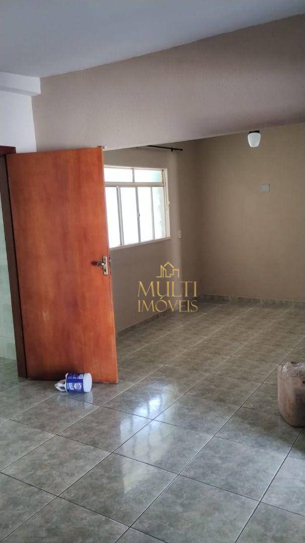 Casa à venda com 3 quartos, 110m² - Foto 18