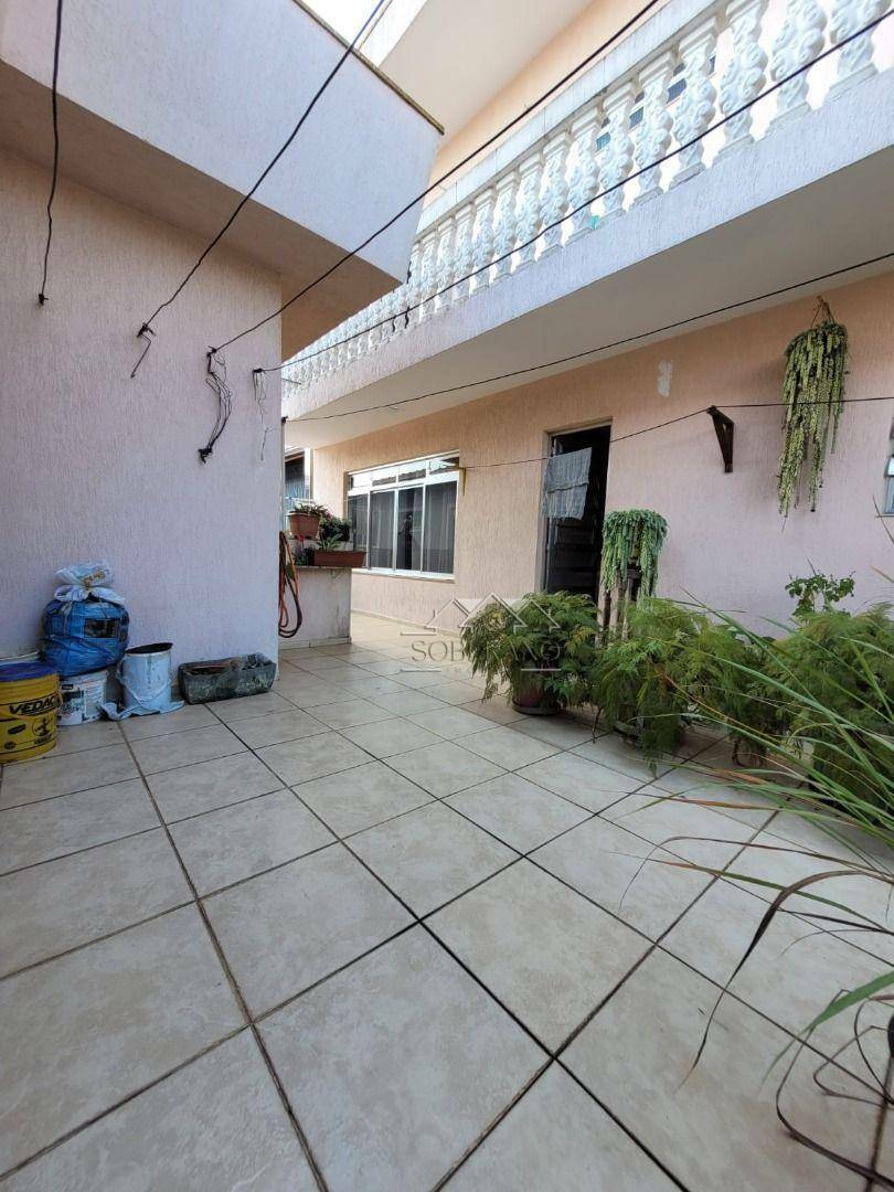 Sobrado à venda com 5 quartos, 330m² - Foto 30