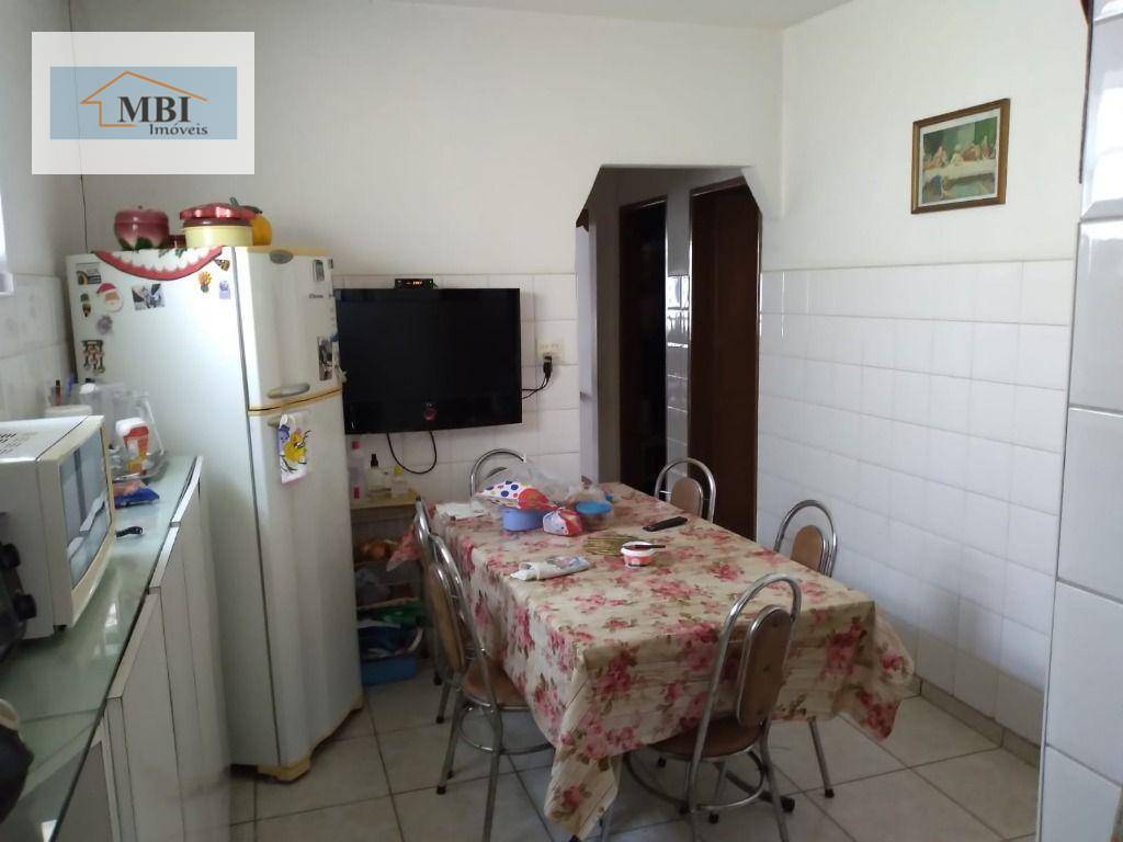 Casa à venda com 3 quartos, 120m² - Foto 12