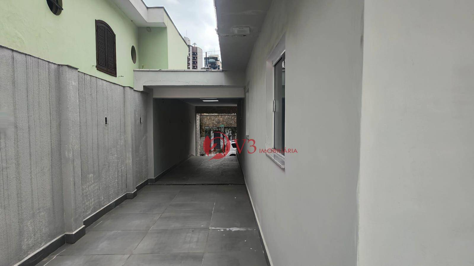 Casa para alugar com 4 quartos, 270m² - Foto 6