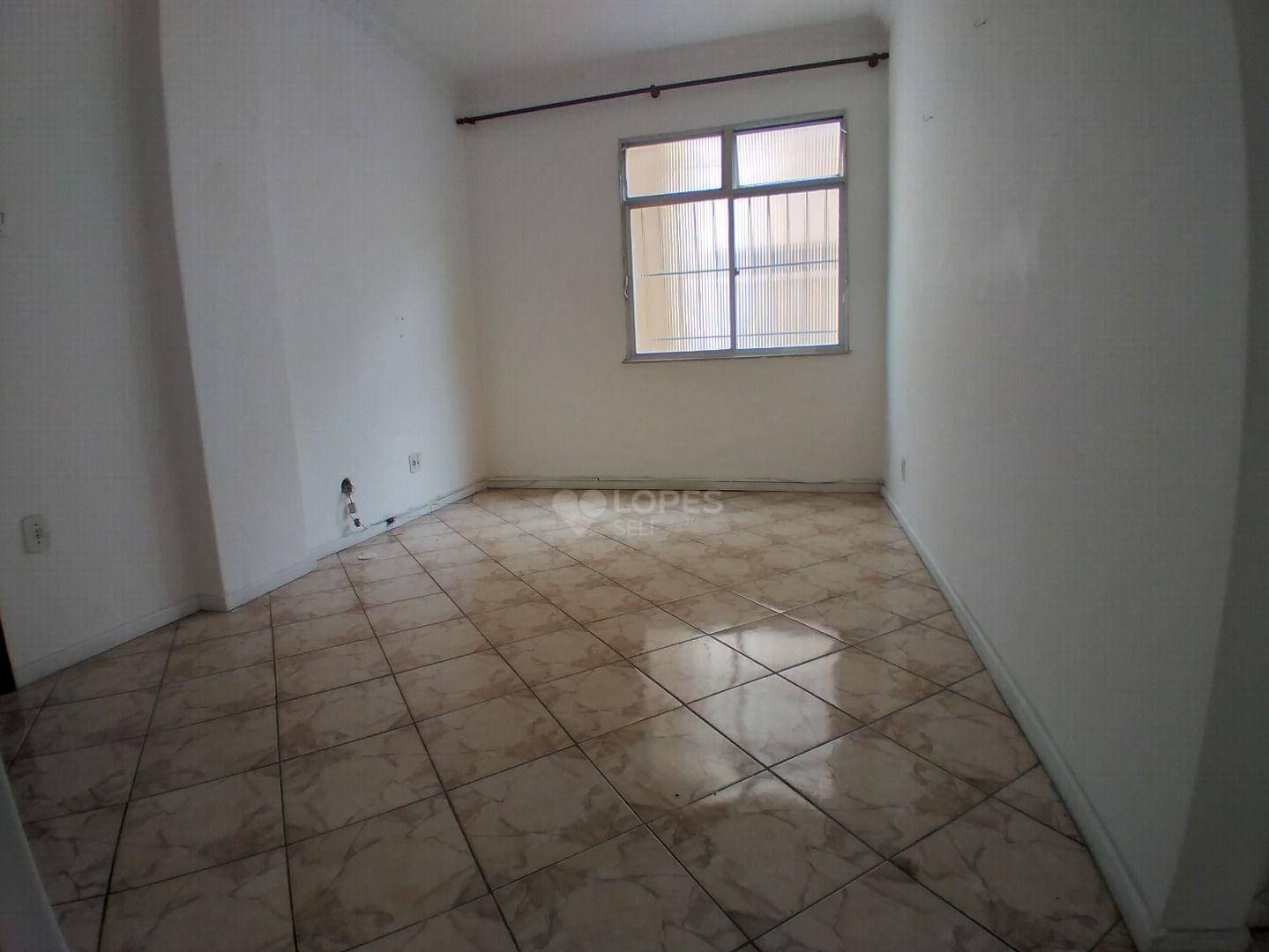 Apartamento à venda com 2 quartos, 98m² - Foto 1