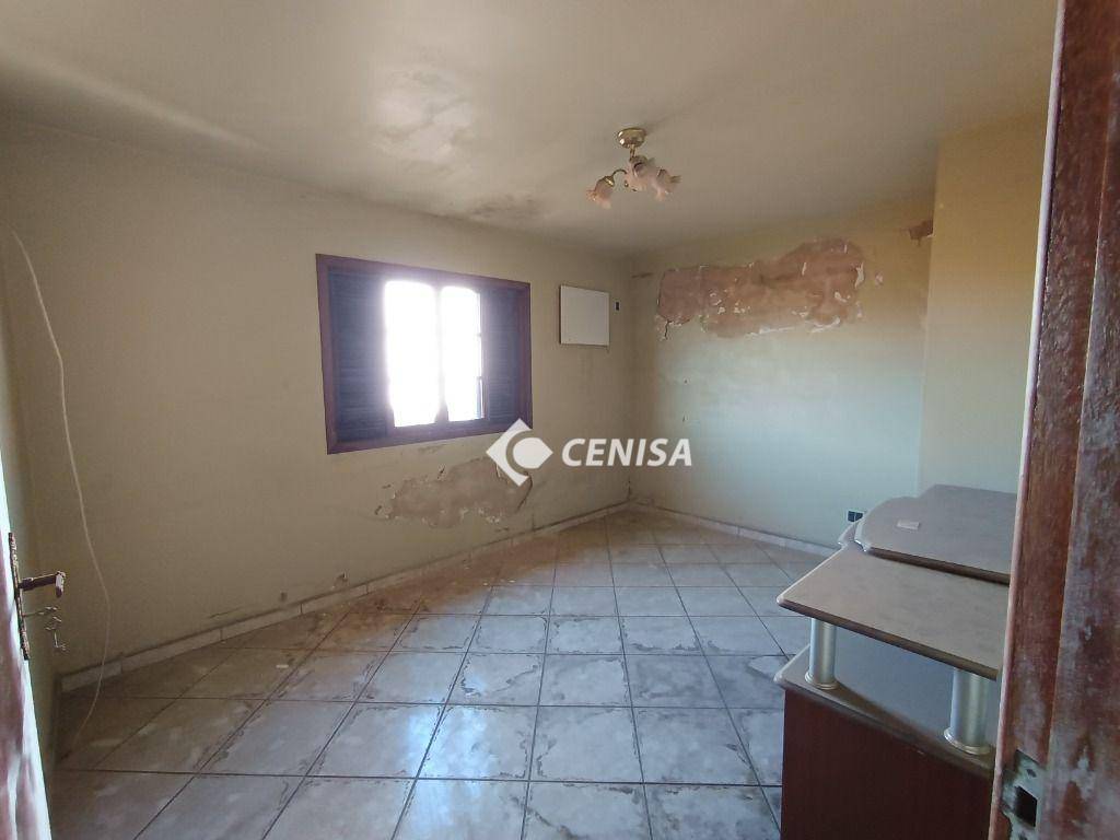 Casa à venda com 5 quartos, 210m² - Foto 23