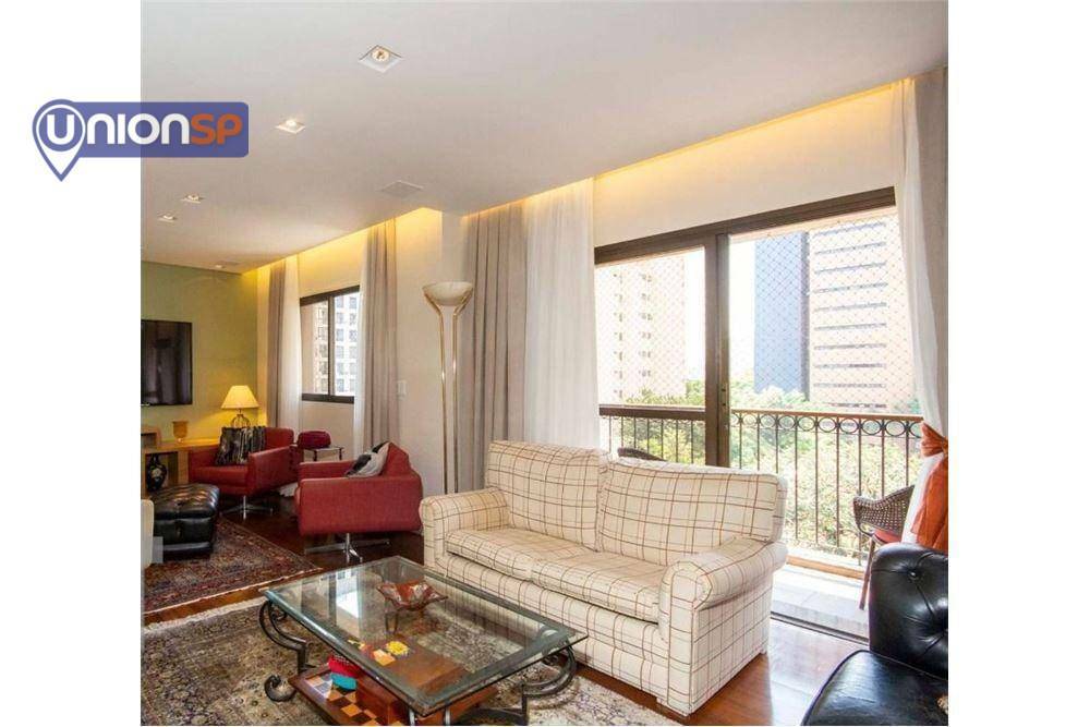 Apartamento à venda com 4 quartos, 200m² - Foto 5