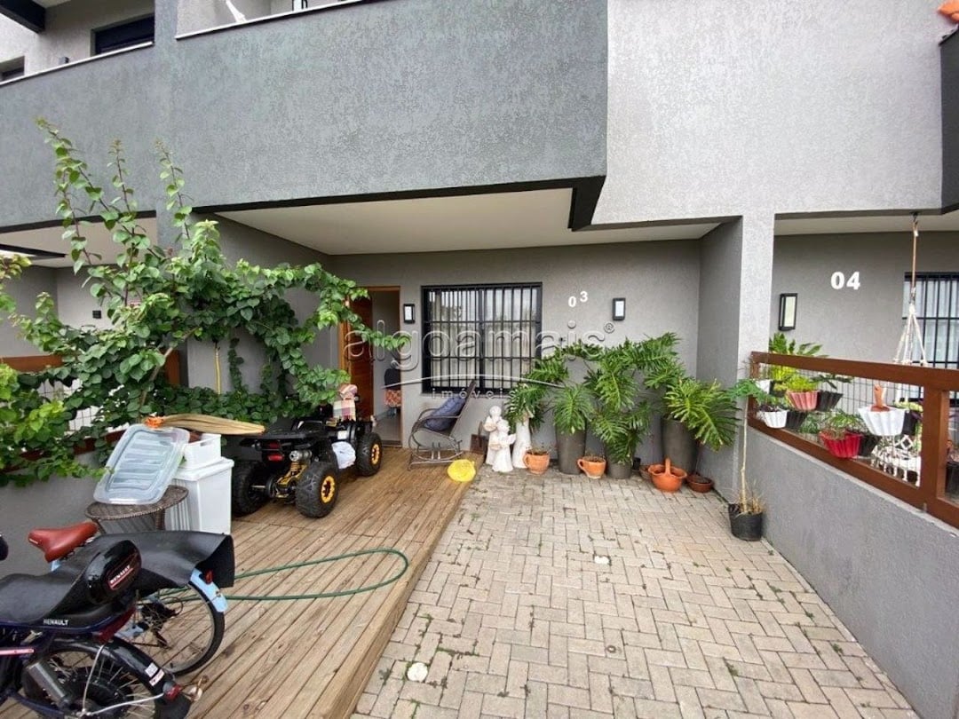 Casa à venda com 2 quartos, 89m² - Foto 3