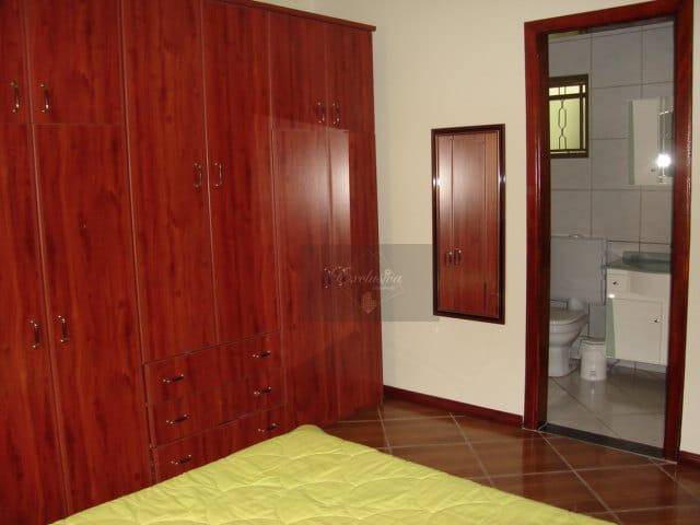 Casa à venda com 3 quartos, 96m² - Foto 5