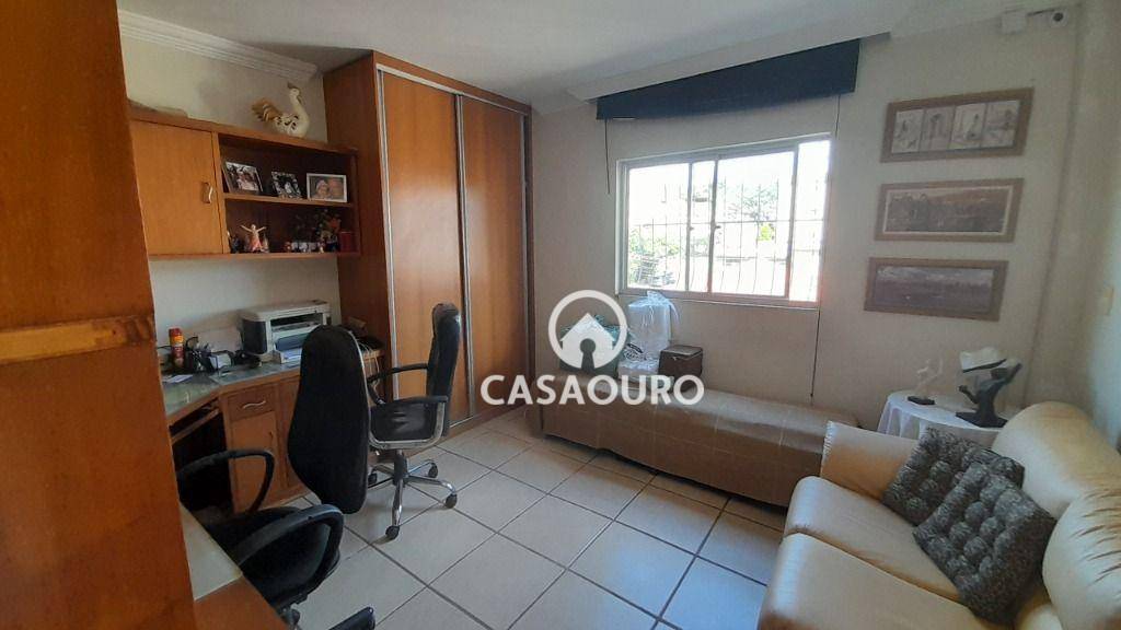 Cobertura à venda com 5 quartos, 200m² - Foto 24