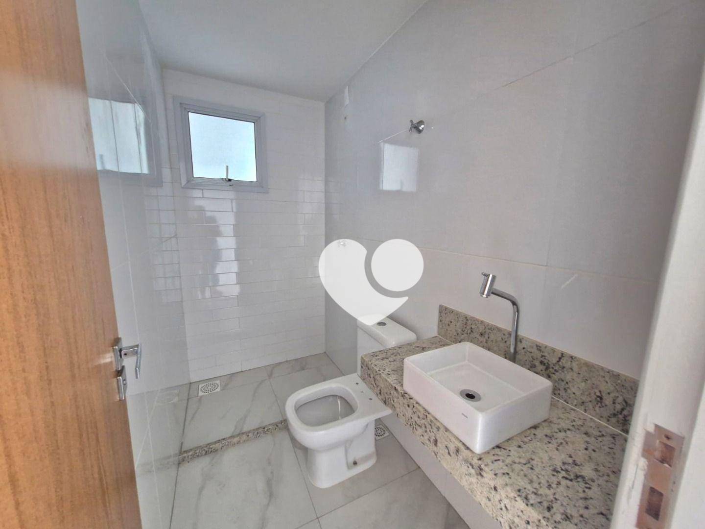 Apartamento à venda com 3 quartos, 99m² - Foto 11