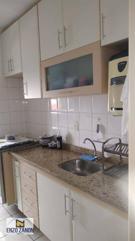 Apartamento à venda com 2 quartos, 64m² - Foto 10