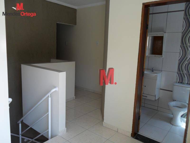 Casa à venda com 3 quartos, 197m² - Foto 6