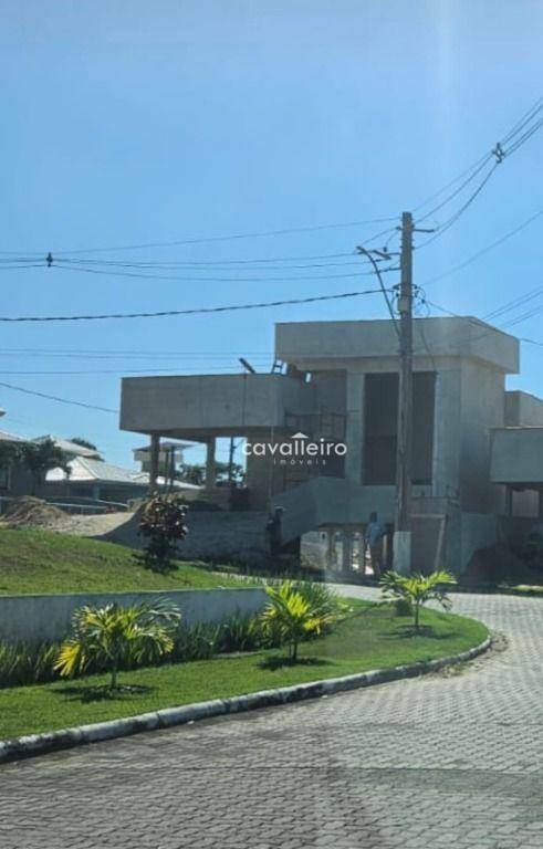 Casa de Condomínio à venda com 3 quartos, 180m² - Foto 1