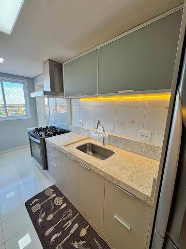 Apartamento para alugar com 3 quartos, 114m² - Foto 9