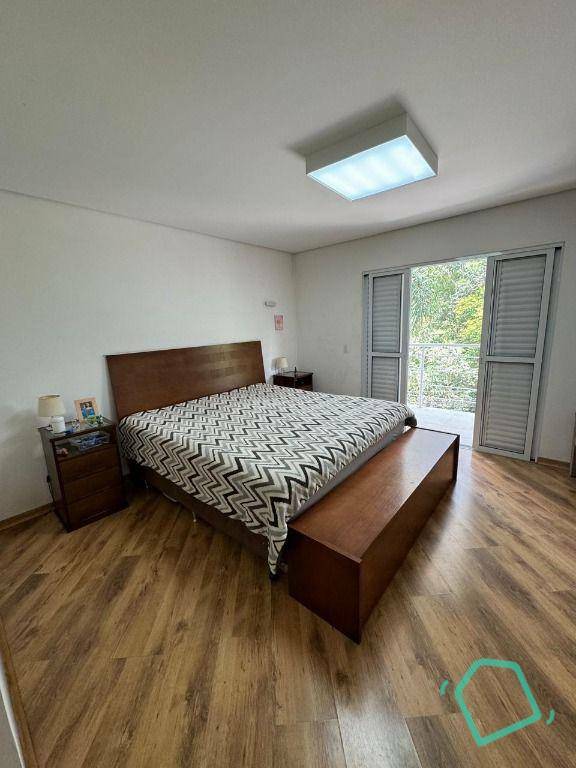 Casa de Condomínio à venda com 3 quartos, 340m² - Foto 18