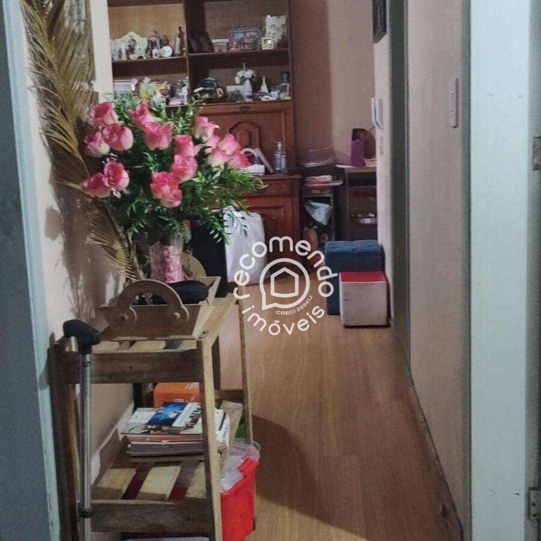 Apartamento à venda com 2 quartos, 60m² - Foto 5