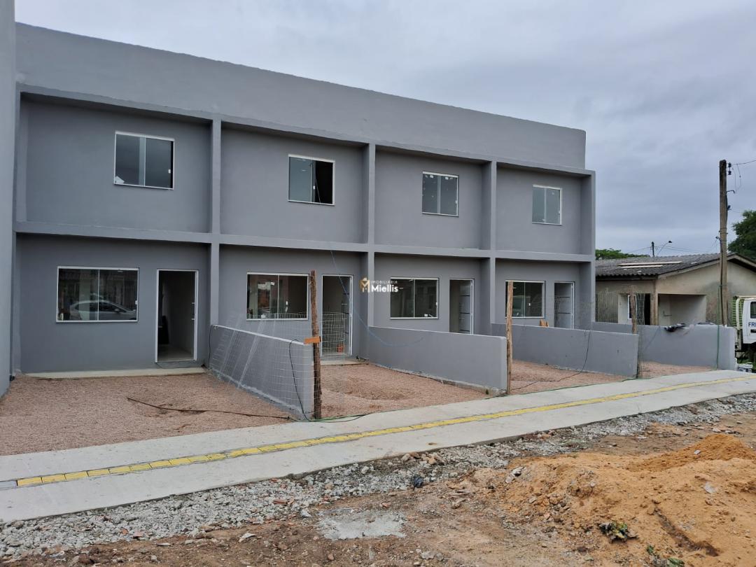 Casa à venda com 2 quartos, 60m² - Foto 10