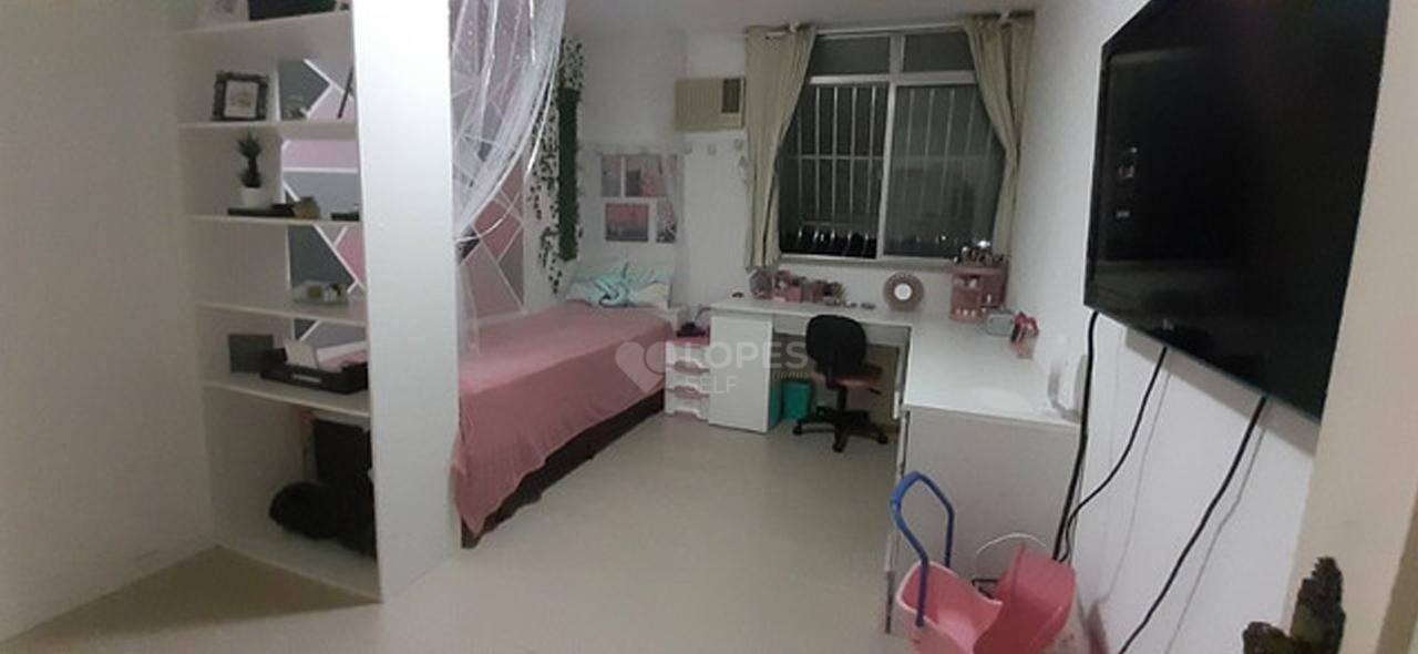 Apartamento à venda com 3 quartos, 120m² - Foto 4