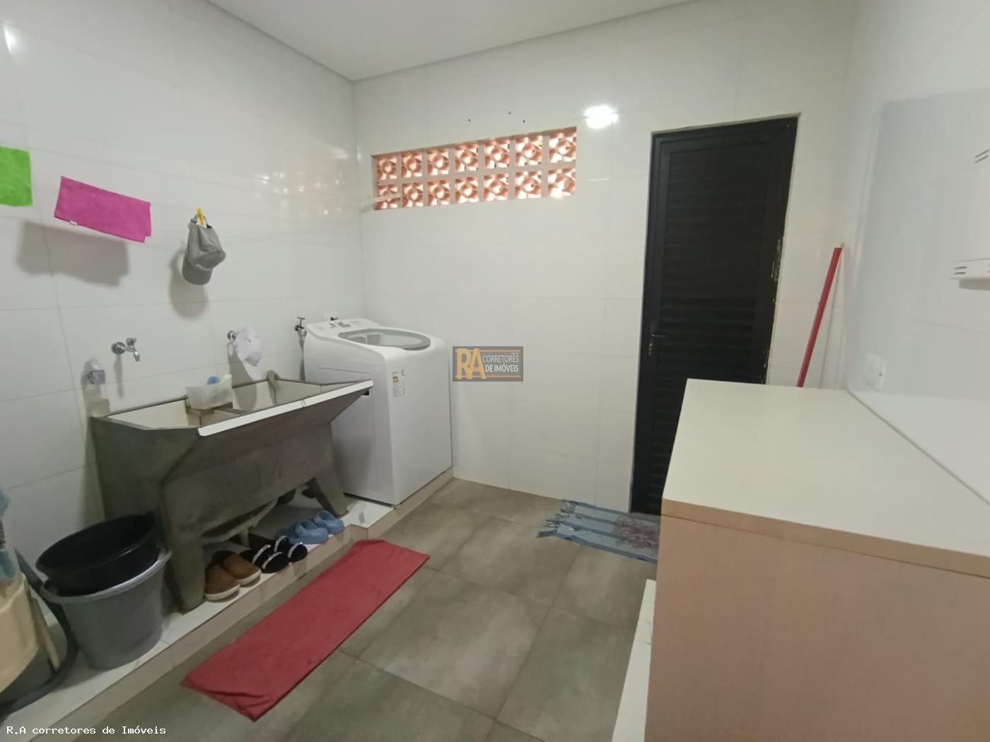 Casa à venda com 3 quartos, 387m² - Foto 33