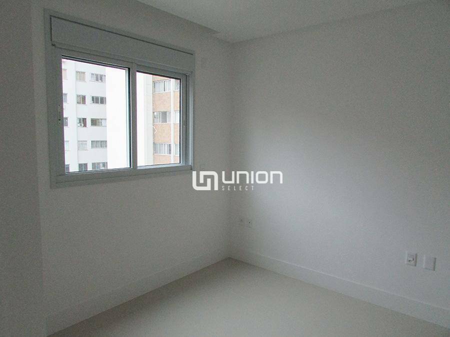 Apartamento à venda com 3 quartos, 128m² - Foto 11