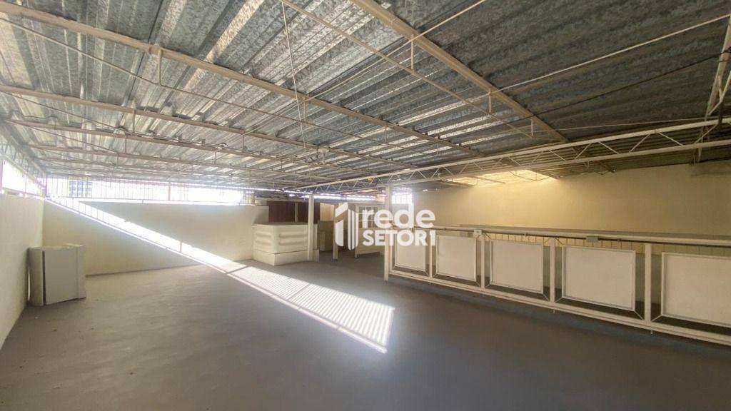 Casa à venda com 4 quartos, 110m² - Foto 16