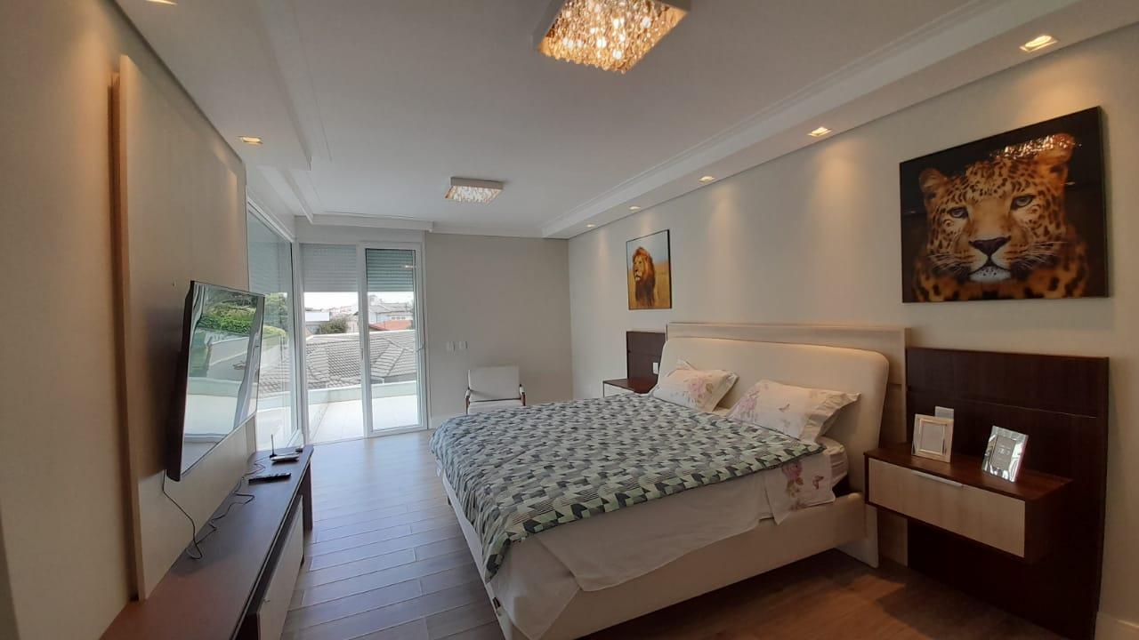 Casa de Condomínio à venda com 4 quartos, 700m² - Foto 1