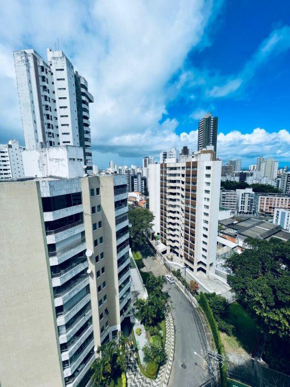 Apartamento à venda com 2 quartos, 110m² - Foto 23