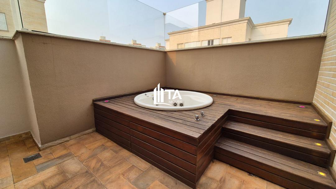 Apartamento à venda com 3 quartos, 136m² - Foto 10