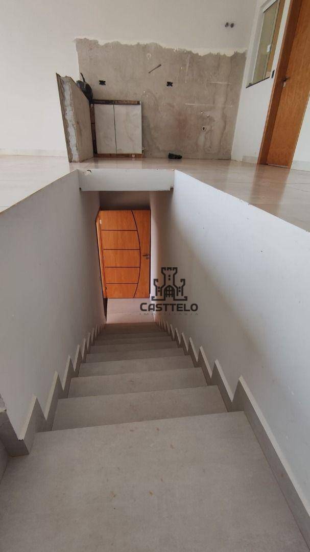 Casa à venda com 3 quartos, 128m² - Foto 5