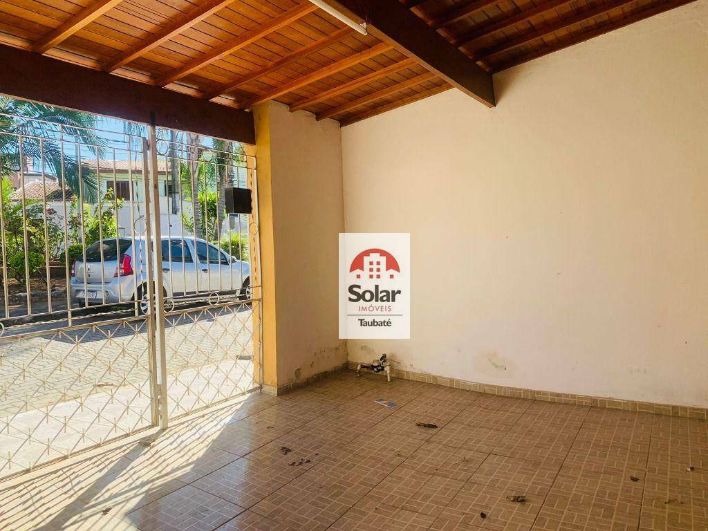 Casa à venda com 3 quartos, 110m² - Foto 4