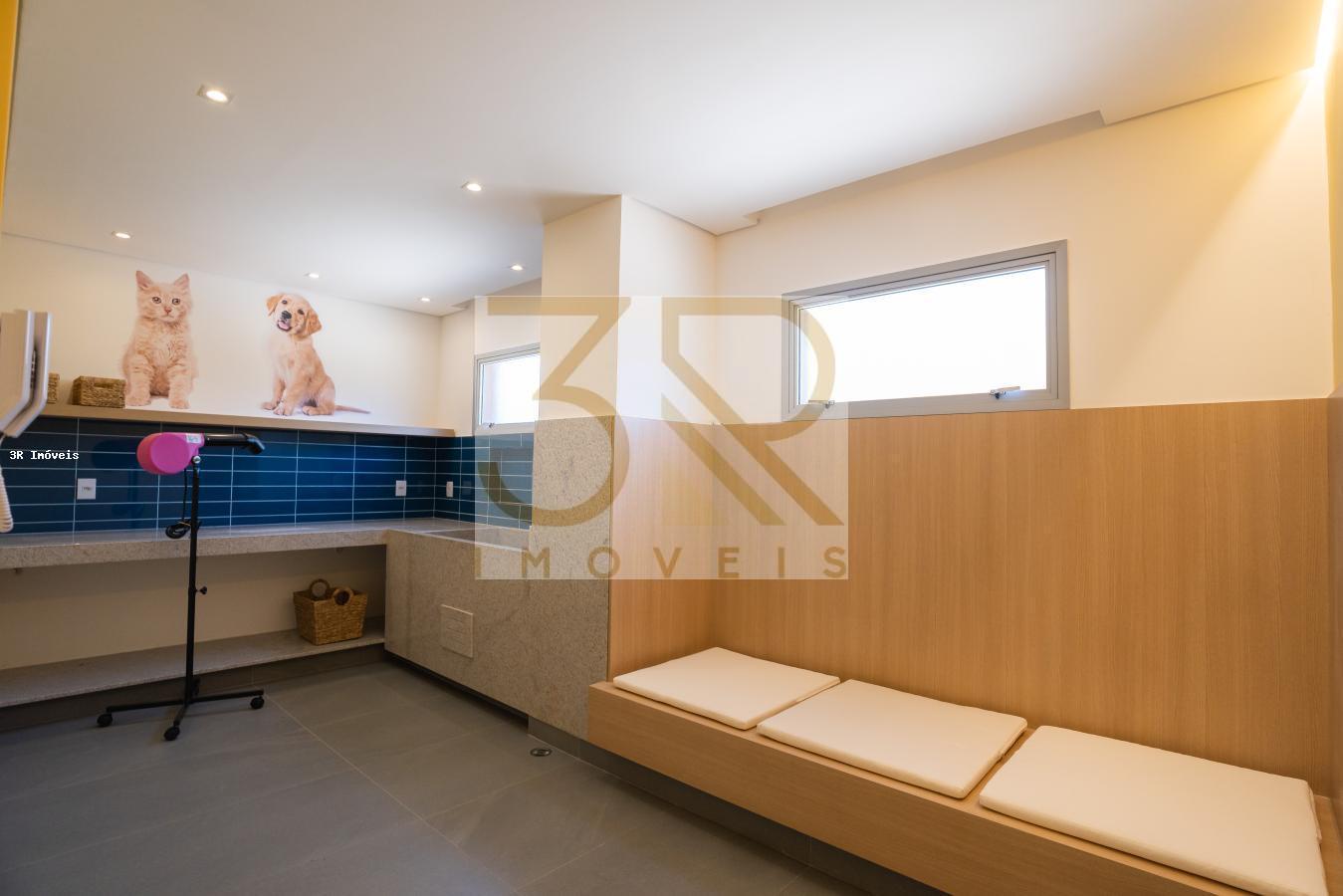 Apartamento à venda com 2 quartos, 62m² - Foto 17