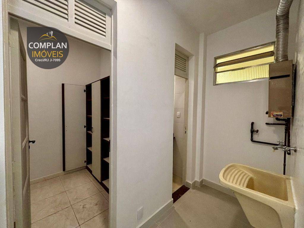 Apartamento à venda com 3 quartos, 140m² - Foto 8