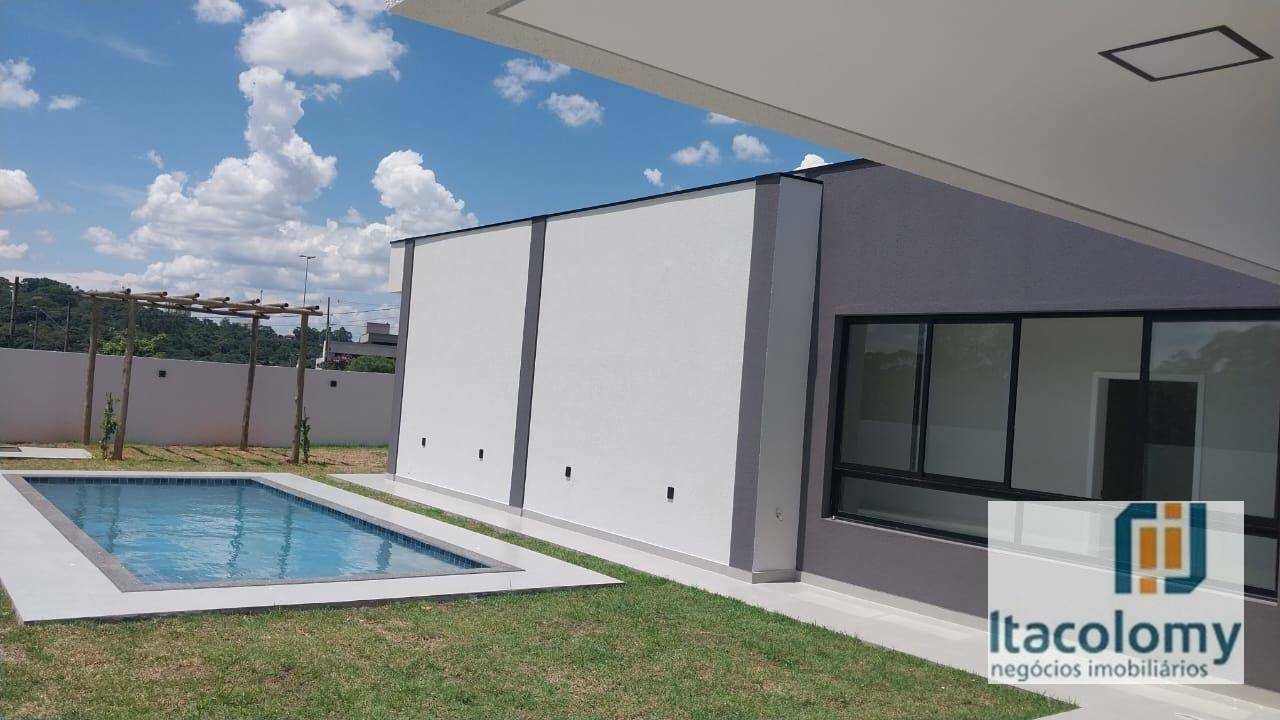 Casa de Condomínio à venda com 4 quartos, 270m² - Foto 2