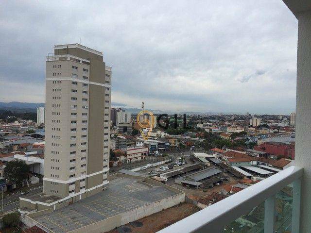 Apartamento à venda com 3 quartos, 93m² - Foto 2