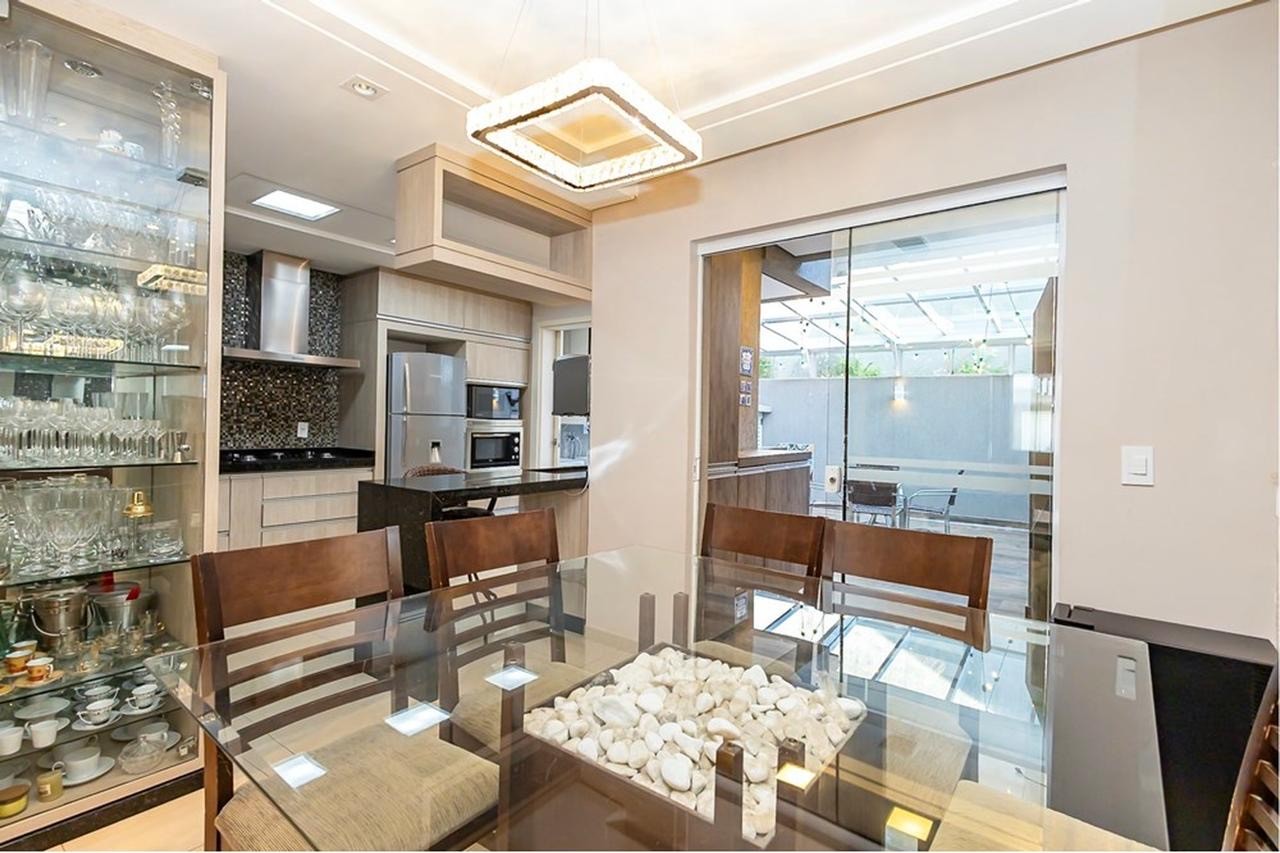 Casa à venda com 3 quartos, 184m² - Foto 5
