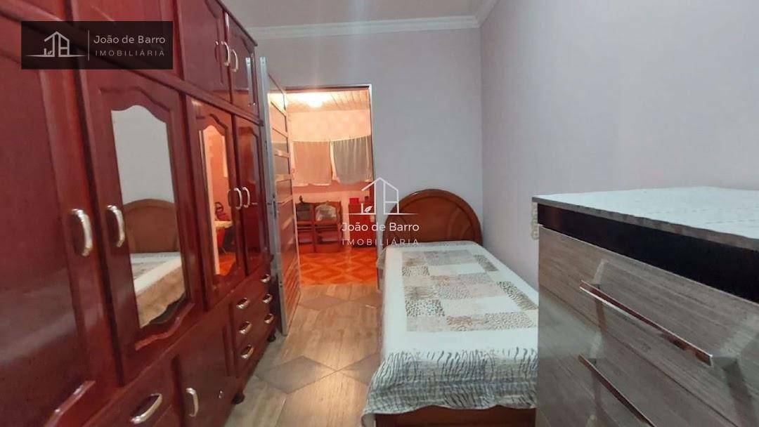 Sobrado à venda com 4 quartos, 180m² - Foto 12