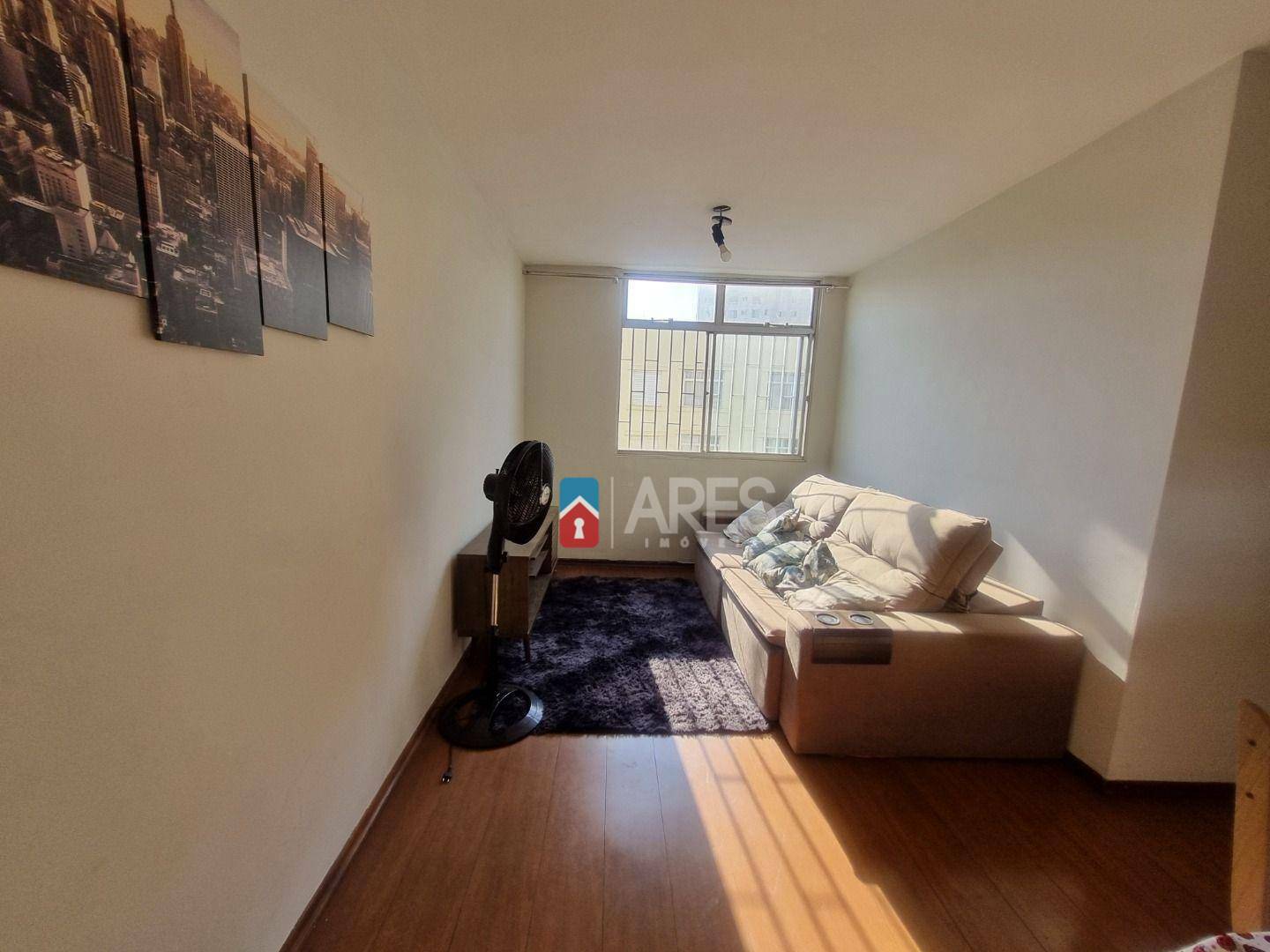 Apartamento à venda com 3 quartos, 65m² - Foto 1