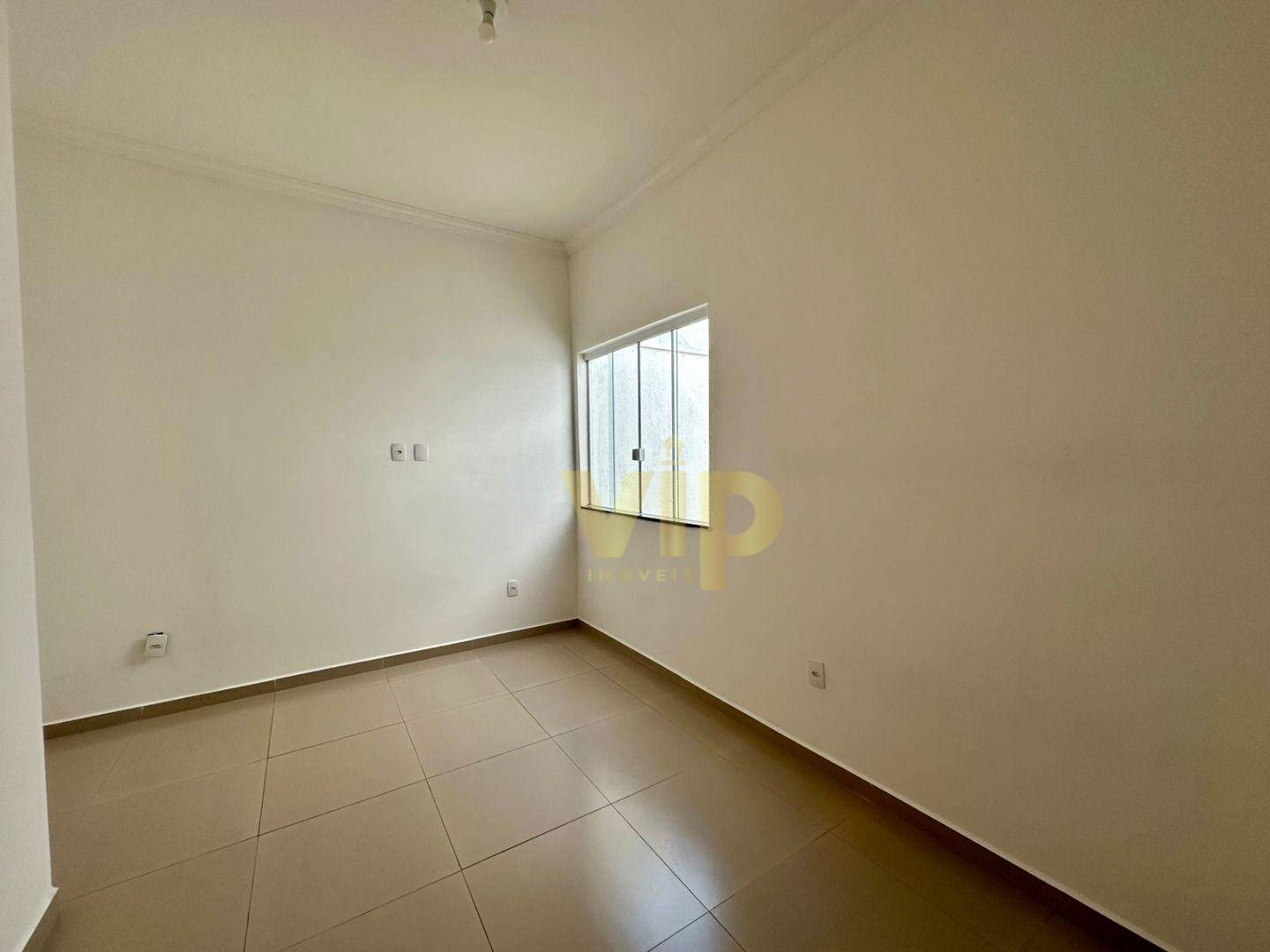 Casa à venda com 2 quartos, 70m² - Foto 9