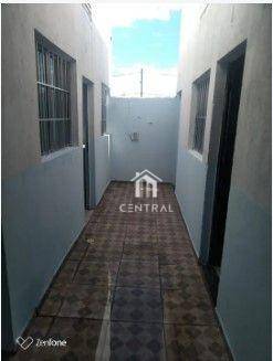 Sobrado à venda com 4 quartos, 264m² - Foto 2