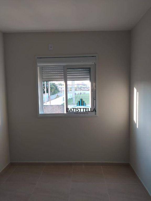 Sobrado à venda com 2 quartos, 70m² - Foto 4