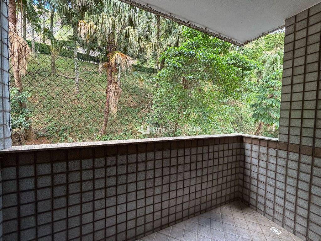 Apartamento para alugar com 3 quartos, 100m² - Foto 6