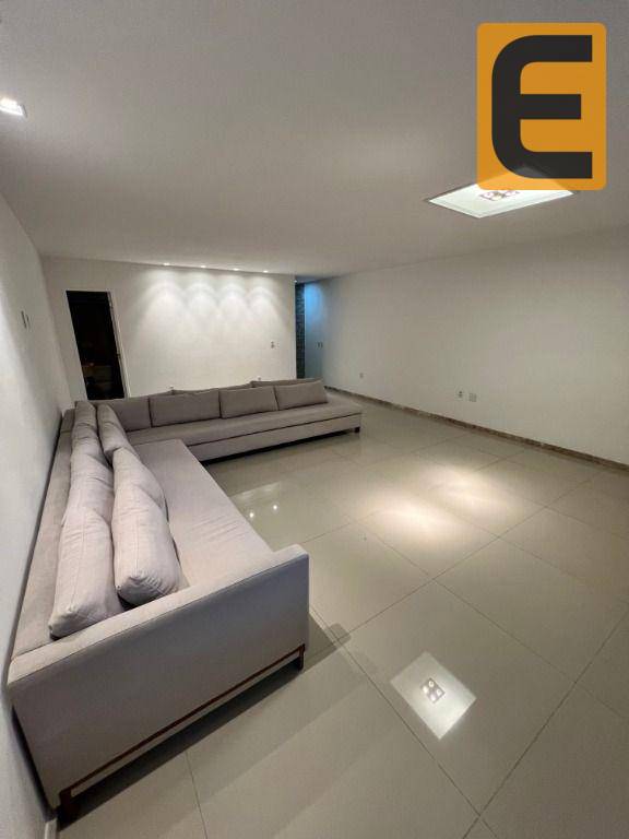 Casa à venda com 3 quartos, 293m² - Foto 3