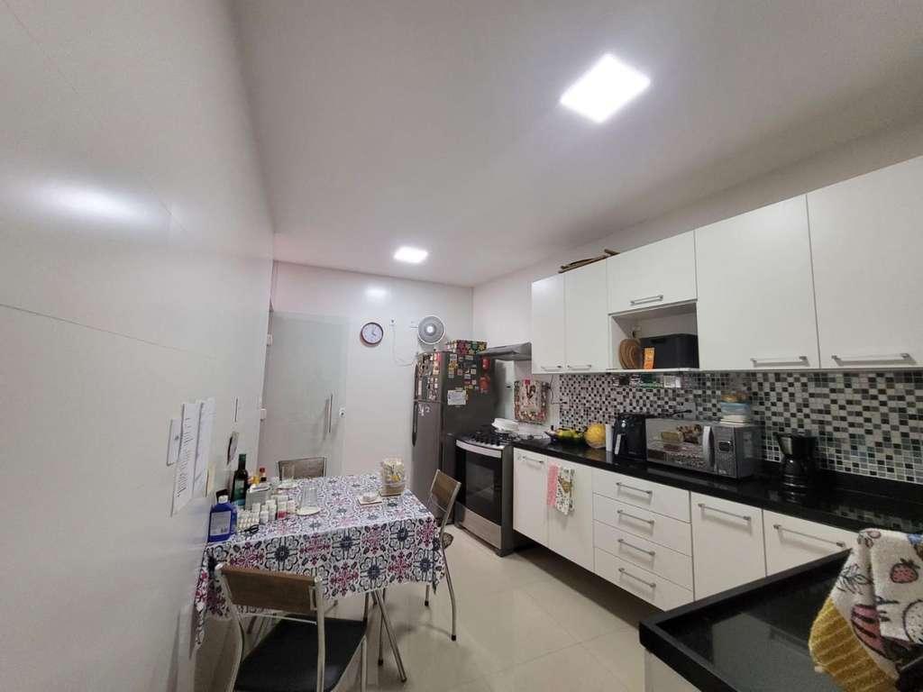 Casa de Condomínio à venda com 3 quartos, 150m² - Foto 9