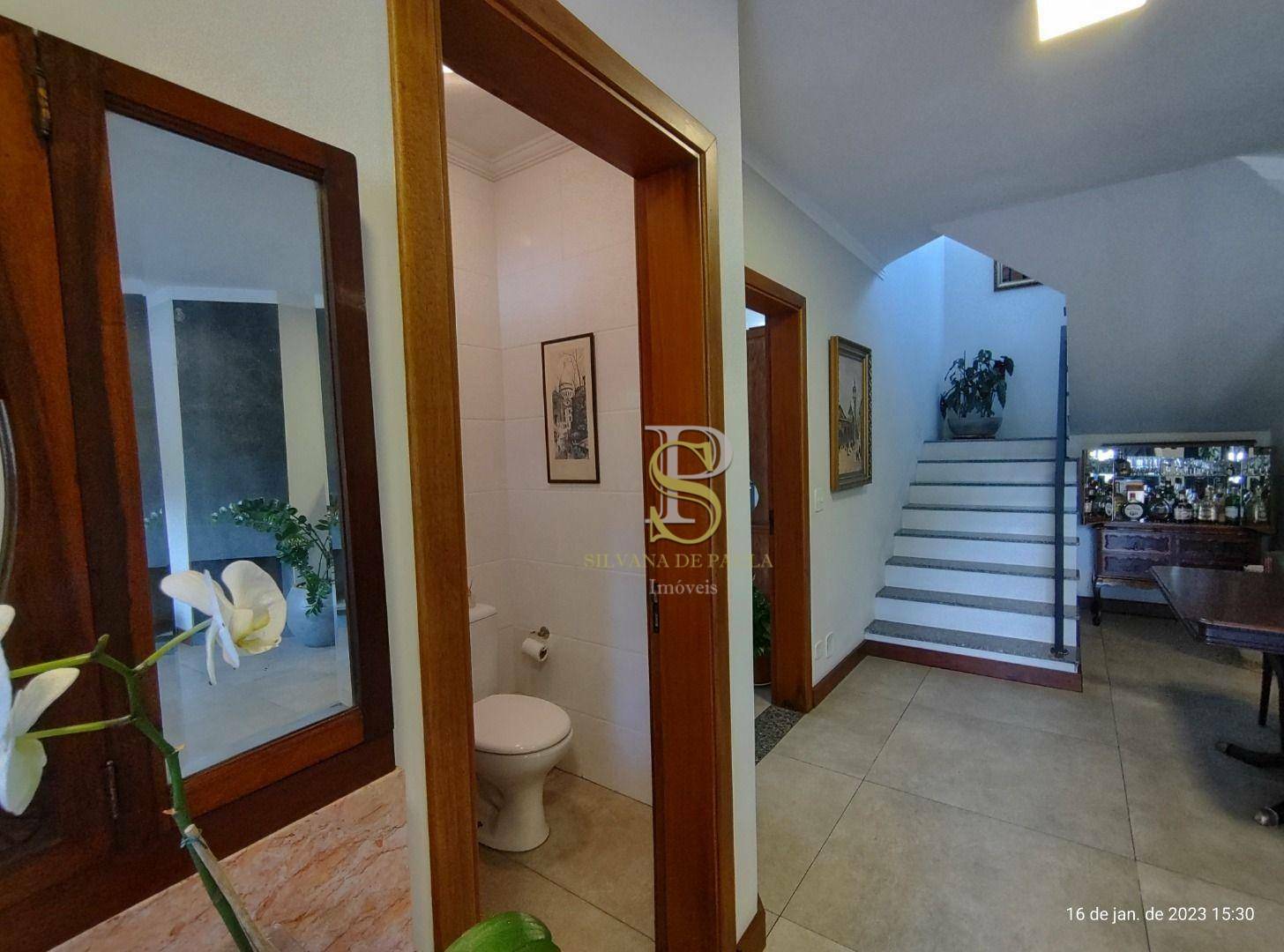 Casa para alugar com 3 quartos, 260m² - Foto 9