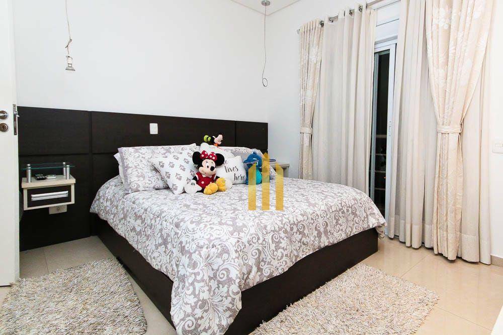 Sobrado à venda com 4 quartos, 400m² - Foto 12