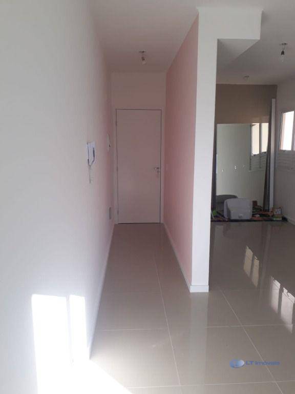 Apartamento à venda com 2 quartos, 54m² - Foto 3