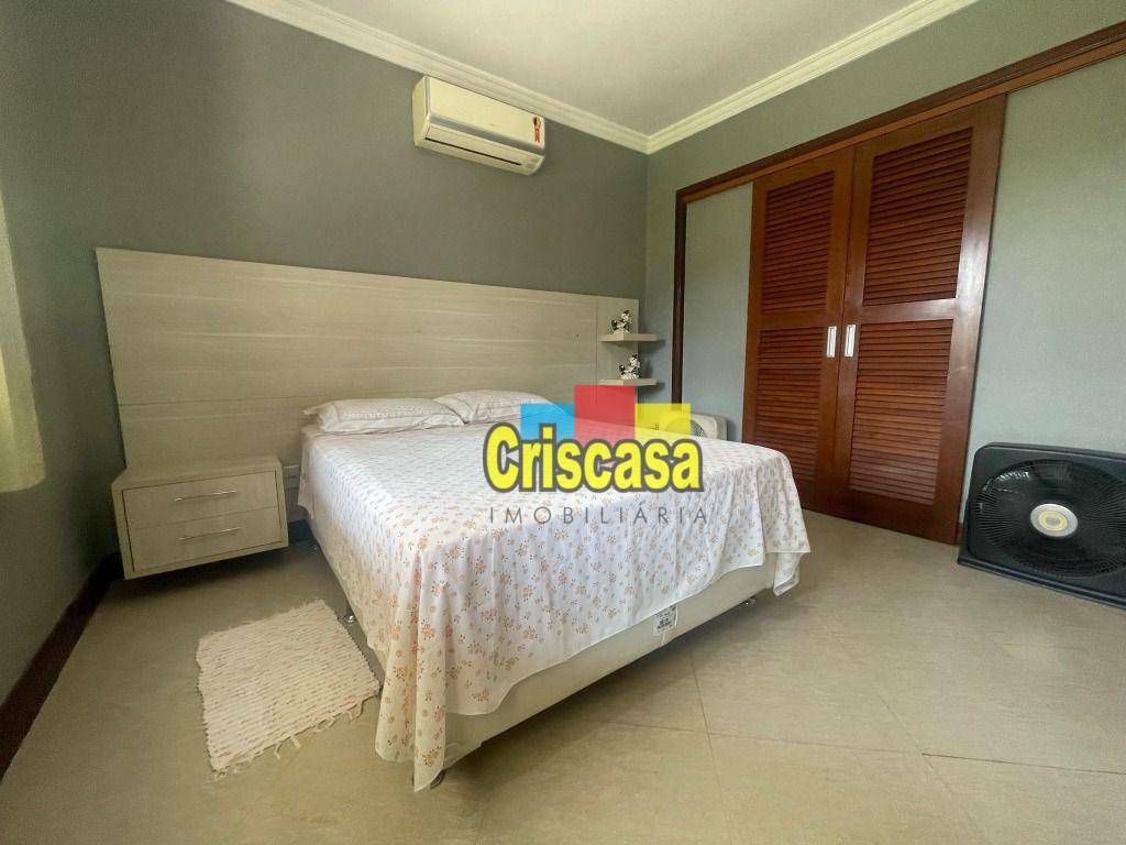 Casa à venda com 4 quartos, 340m² - Foto 16