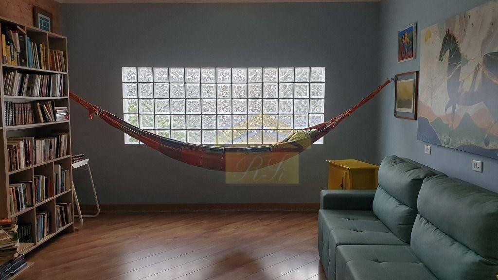 Sobrado à venda com 3 quartos, 173m² - Foto 1